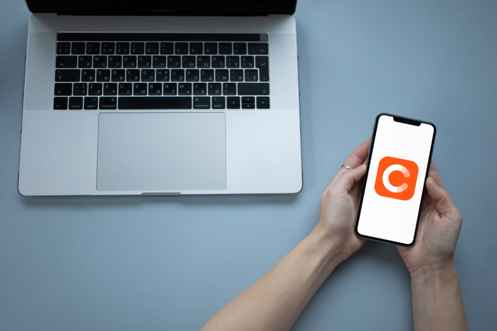 Mobile App Ordering vs Website Ordering: Which Drives More Sales for Restaurants?